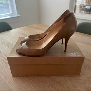 Christian Louboutin Yo-yo 85 sz 40